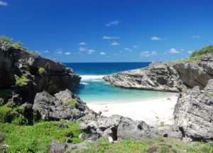 Anse Bouteille in rodrigues. Best beaches of Rodrigues Island. What to do where to go