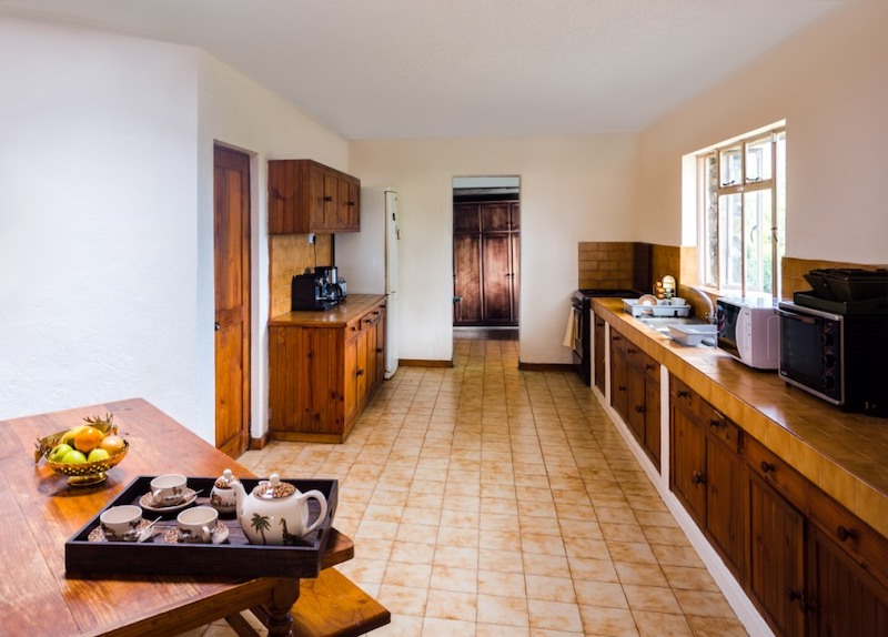 Le Petit Morne Villa in Mauritius - Kitchen